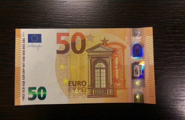 Buy counterfeit 50 Euro banknotes
